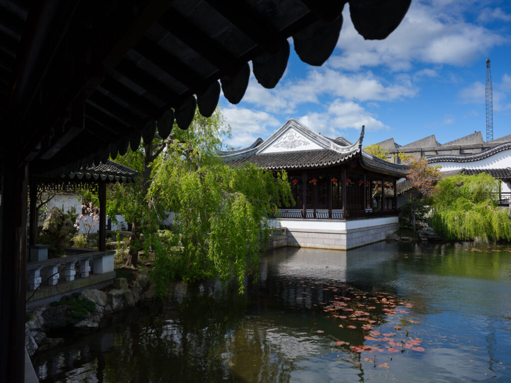 Visit Dunedins Chinese Gardens on a tour!